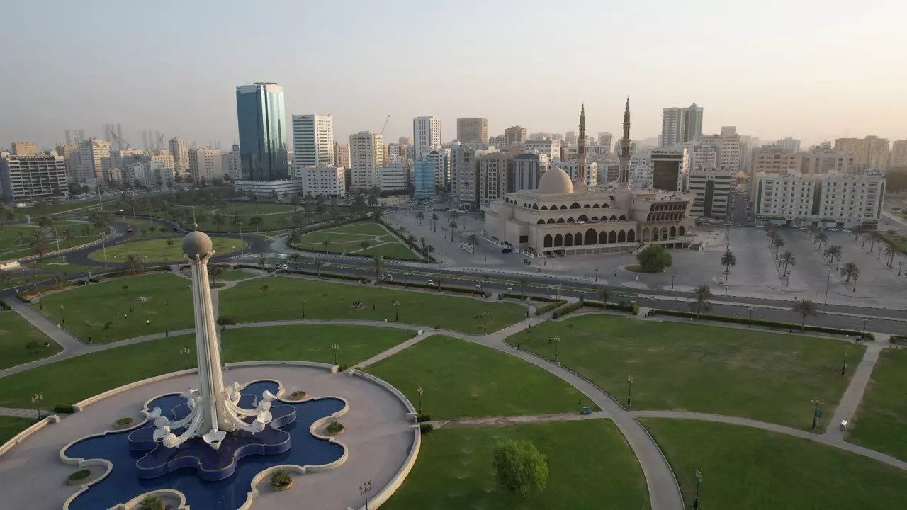5 Emirates + Indian Ocean Tour - Photo 7