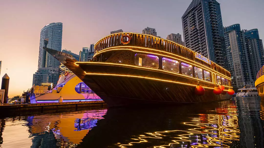 Night Dubai City Tour with Dinner Cruise - Photo 29