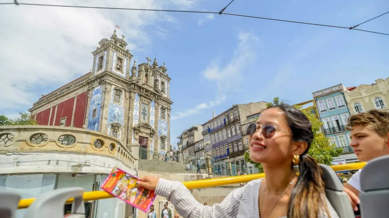 City Sightseeing Porto Hop-on Hop-off Bus Tour - Photo 4