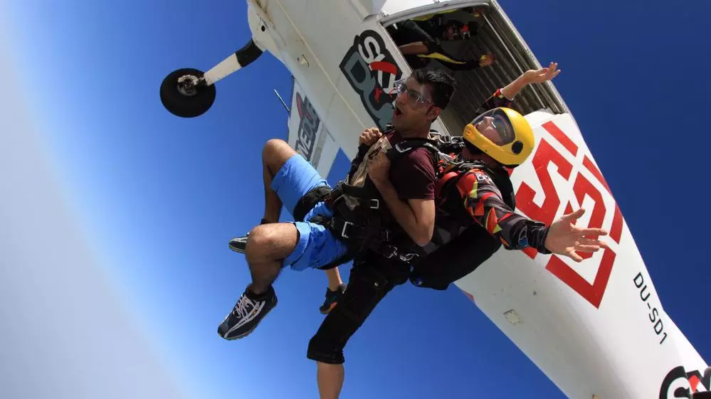 Sky Dive Dubai - Photo 10