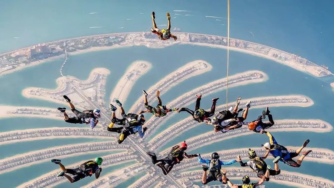 Sky Dive Dubai - Photo 5