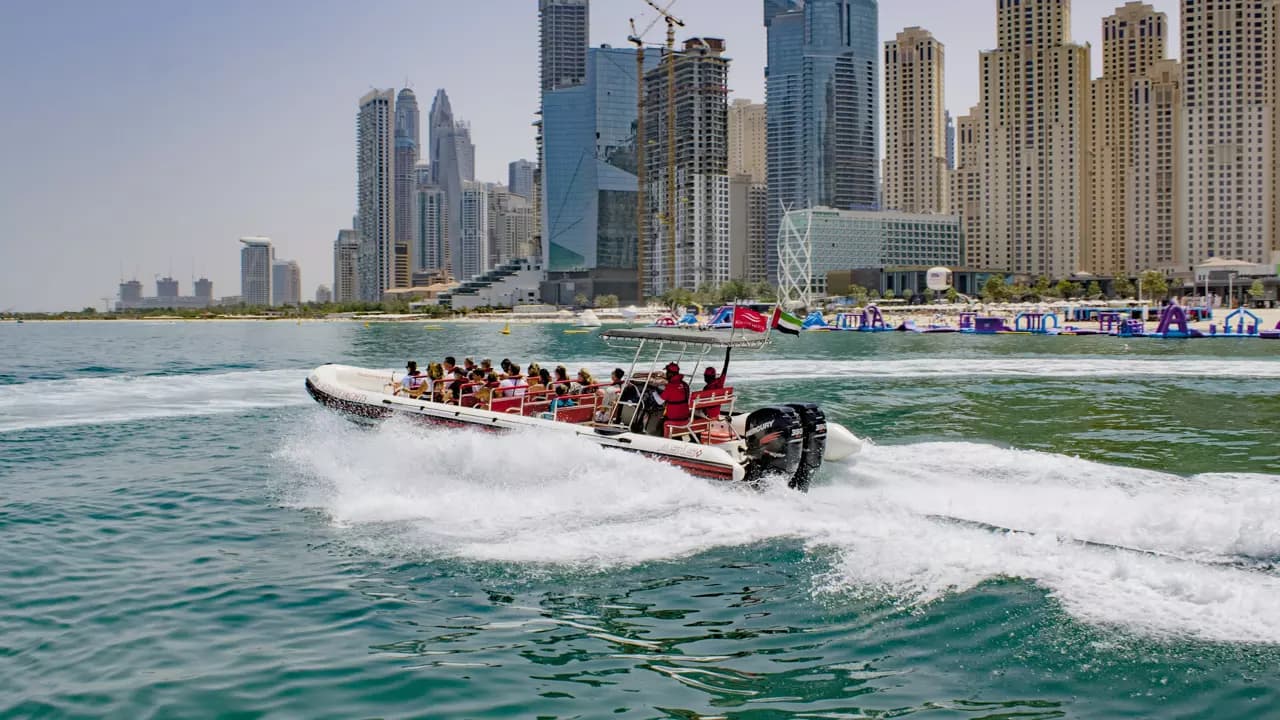 Speed Boat Tour Dubai - Photo 9