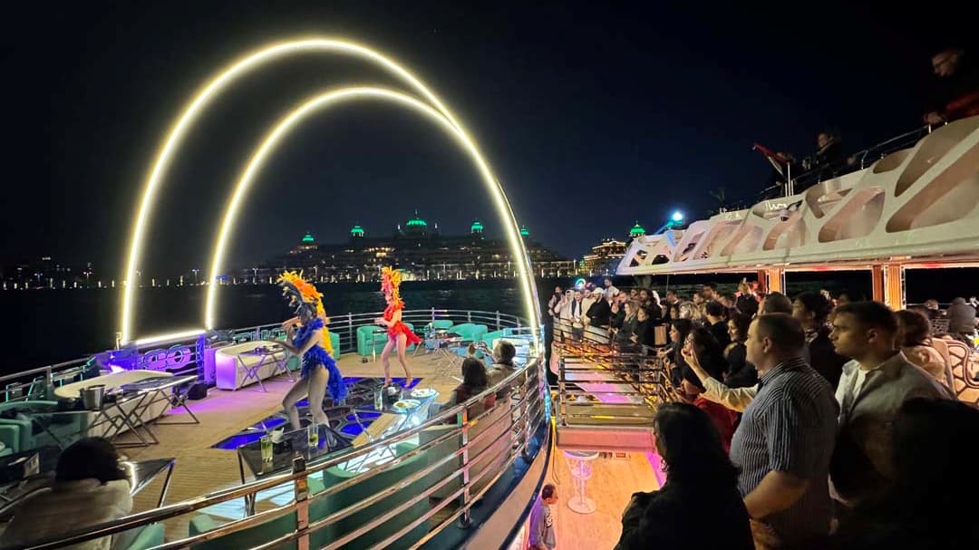 Lotus Royale Dinner Cruise - Photo 7