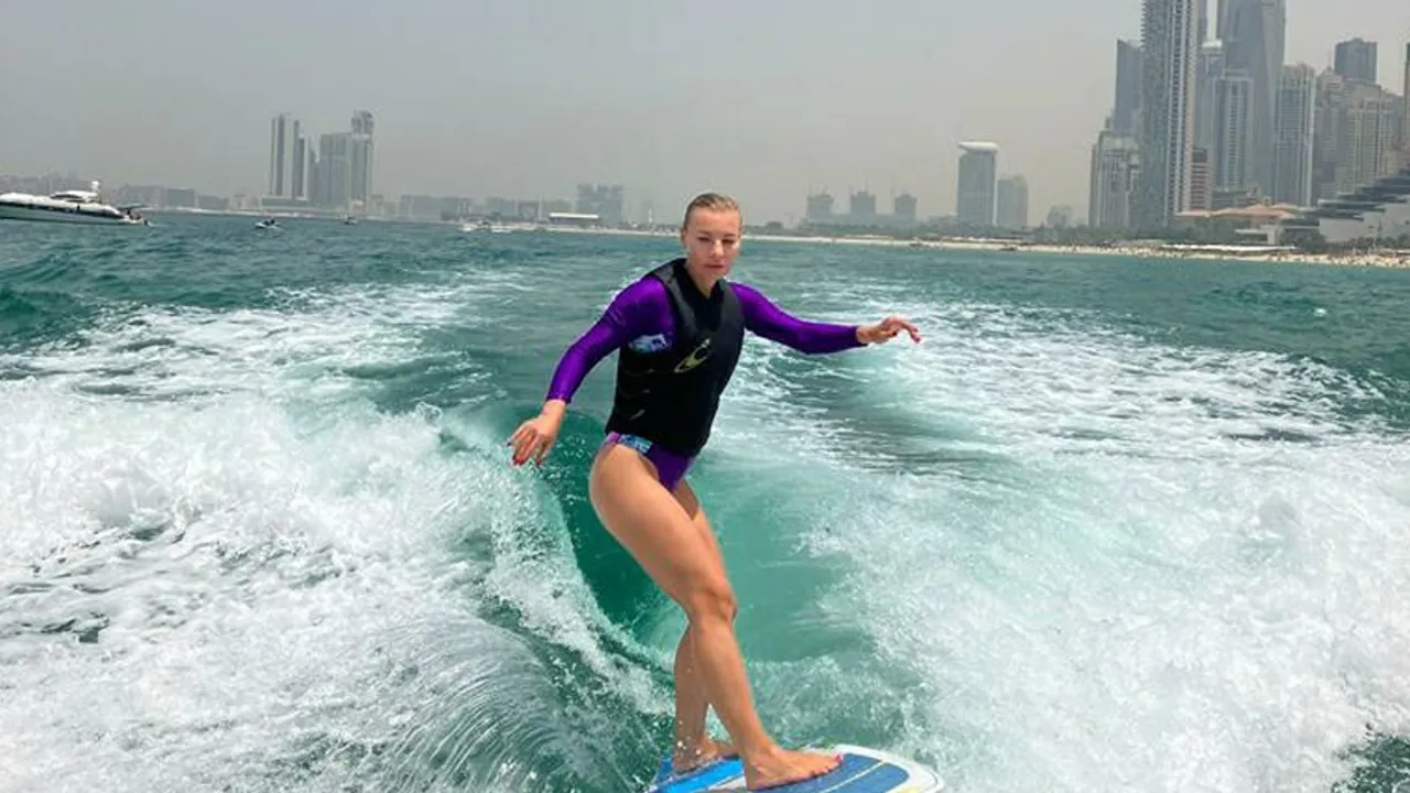 Wakesurfing from Dubai Marina - Photo 3