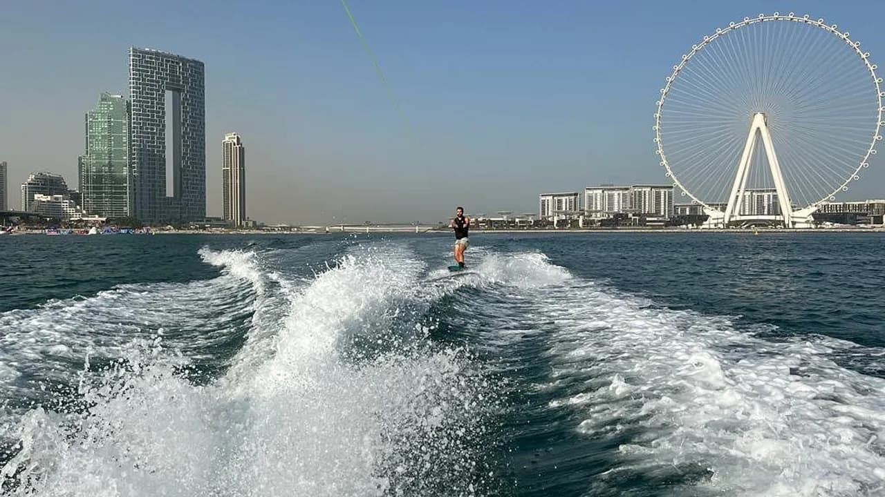 Wakesurfing from Dubai Marina - Photo 8