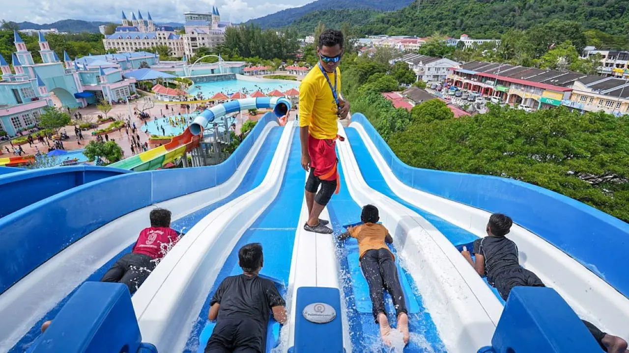 Splash Out Langkawi Waterpark - Photo 14