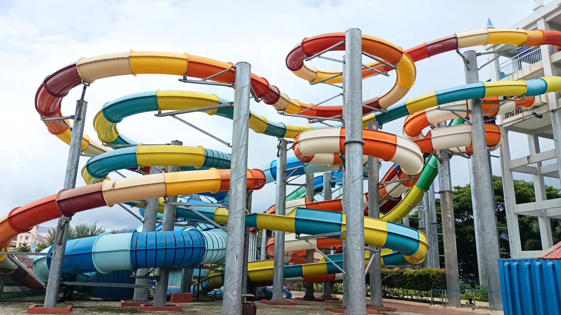 Splash Out Langkawi Waterpark - Photo 17
