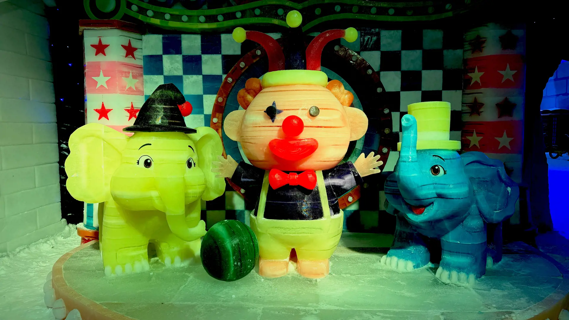 Snow World Genting Highlands Ticket - Photo 26
