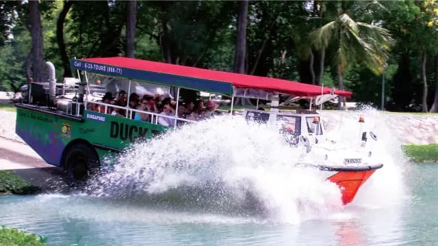 Singapore DUCKtours Ticket - Photo 9