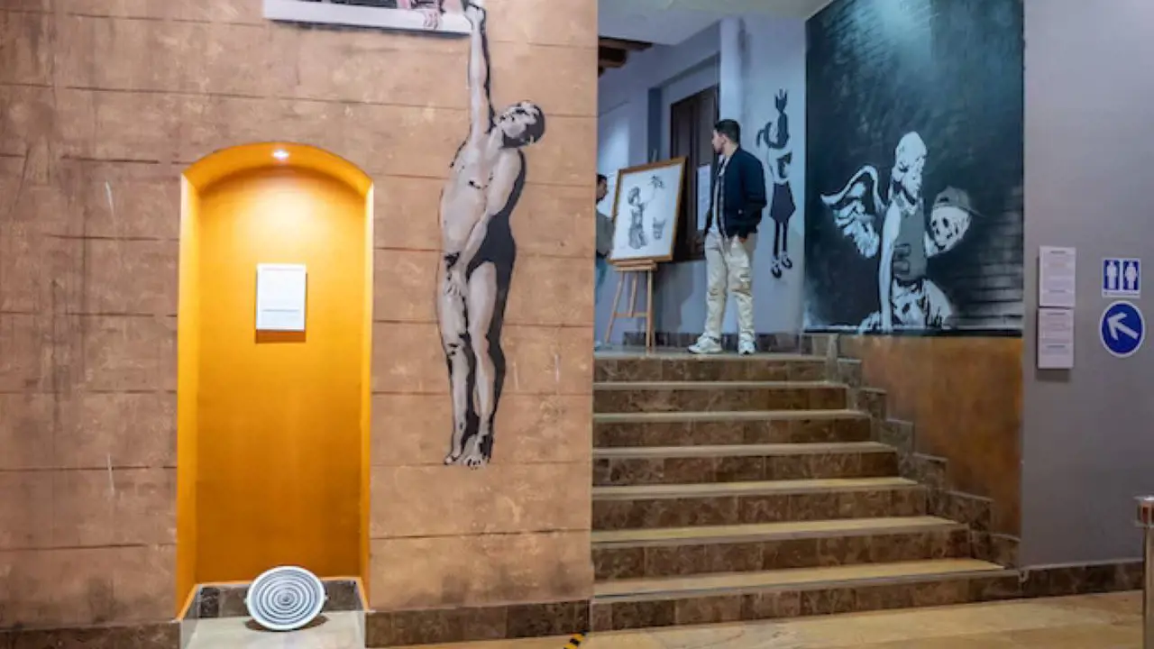 Banksy Museum Barcelona - Photo 12
